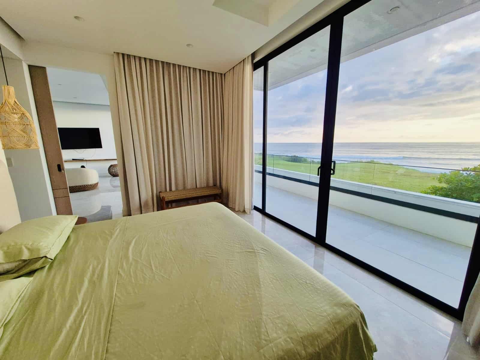 25ff15ce-2750-4bf2-b1bc-2eb5a04746c2